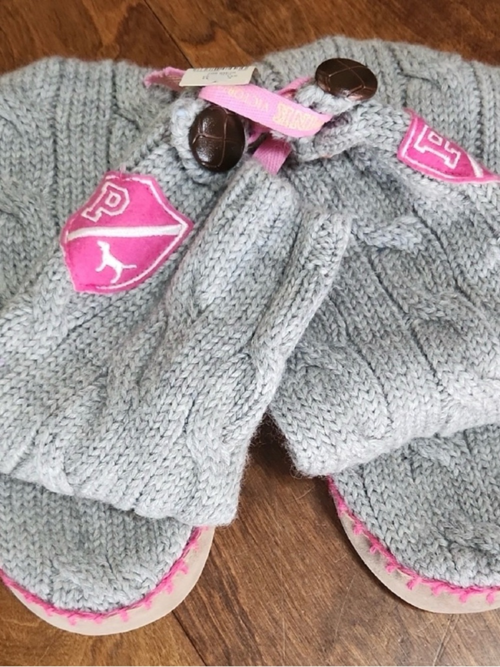 NWT Vintage Gray Knit Slipper / Mukluks
